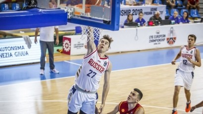 Alexandr Kolosov Alexandr Kolosov